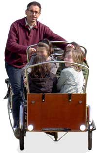 promener mes enfants en velo electrique - comment transporter les enfants en vélo - triporteur électrique - vélo électrique et famille - http://www.amsterdamer.fr